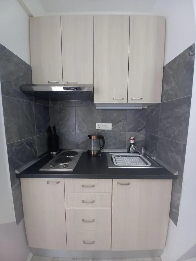 شقة Apartman Maja Kaštela