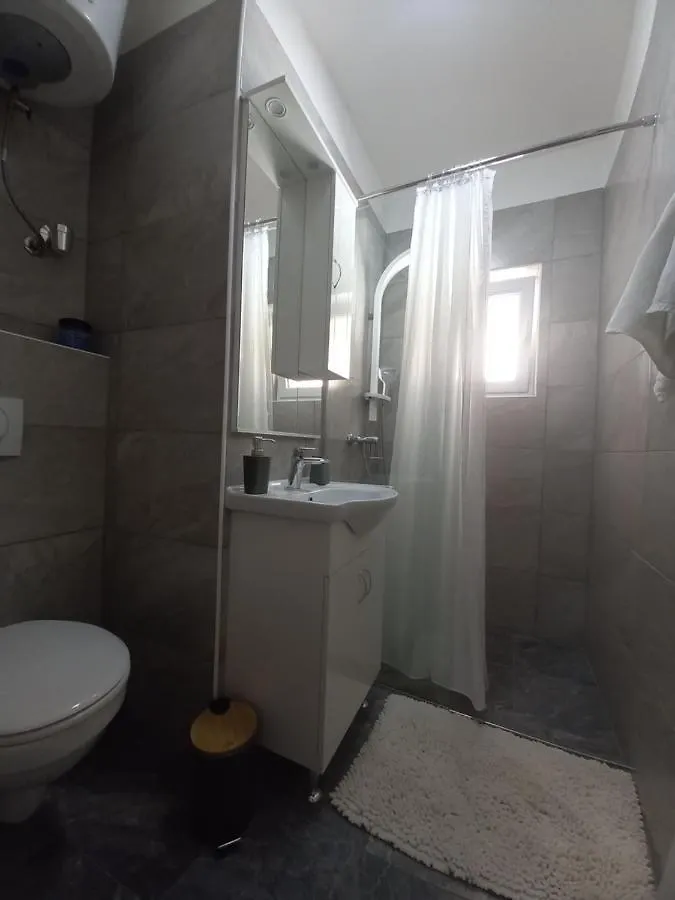 شقة Apartman Maja Kaštela